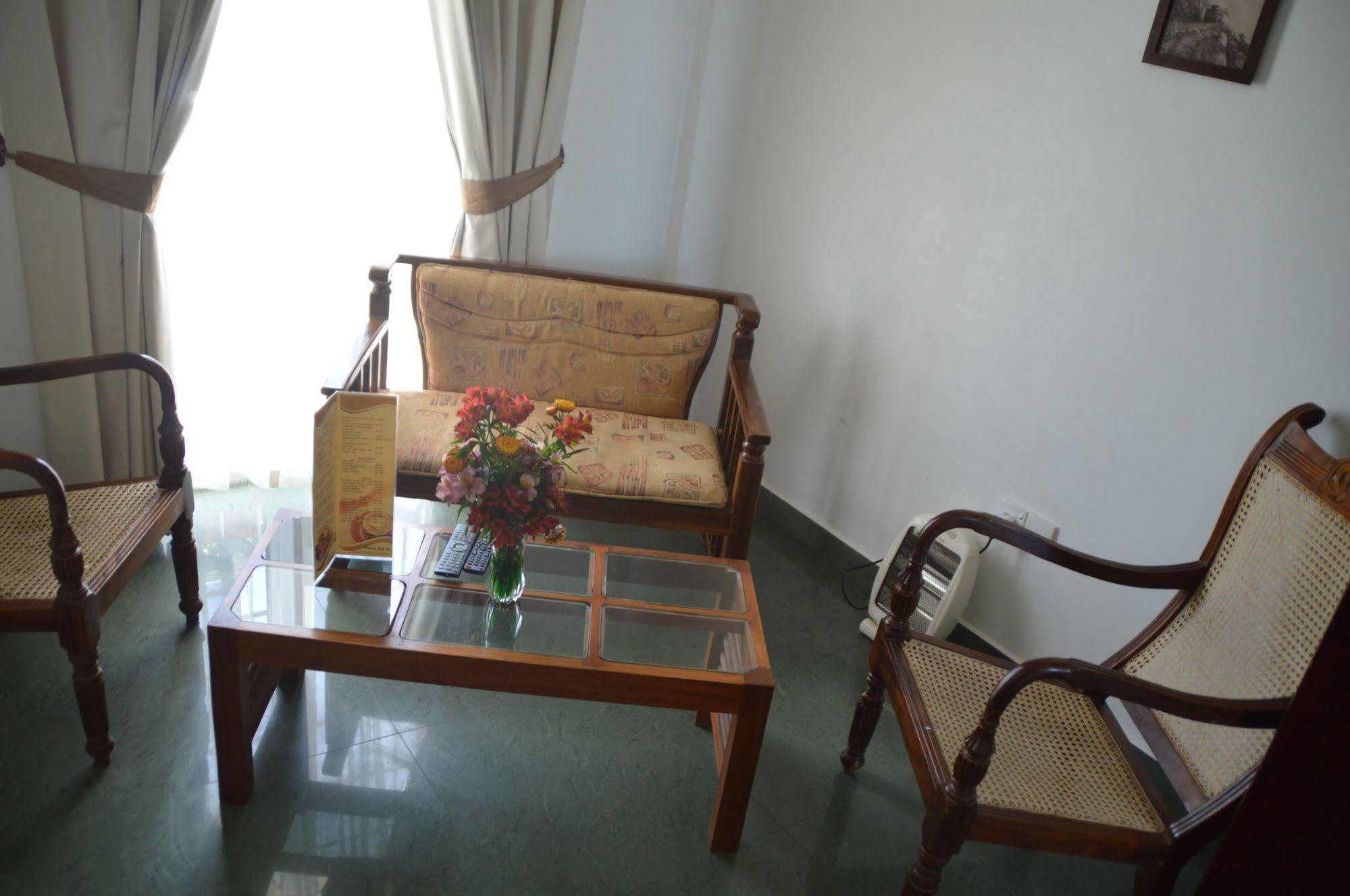 Royal Hills Nuwara Eliya Hotel Eksteriør billede